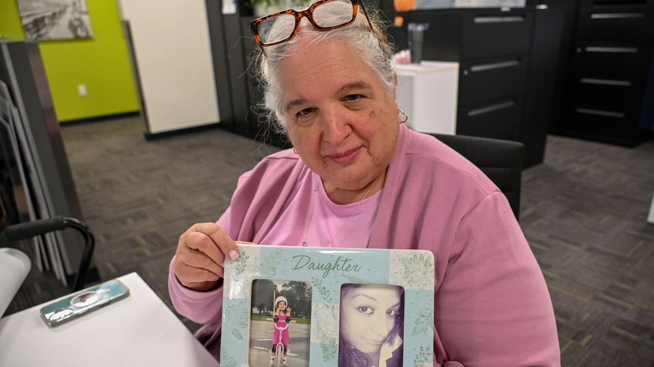 For two decades, LI couple has walked to remember a daughter and help prevent suicides