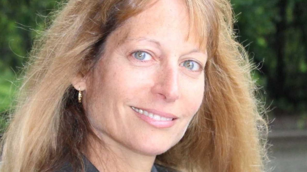 Long Island hires and promotions Eva Casale, Suffolk Federal Credit