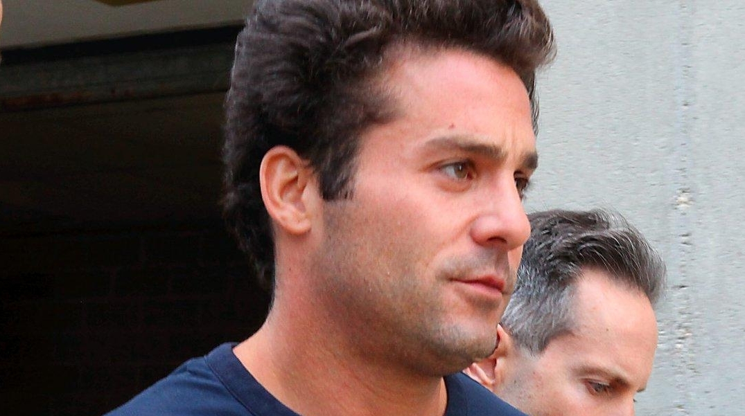 Agape World broker gets 9-year prison term in Ponzi scheme - Newsday