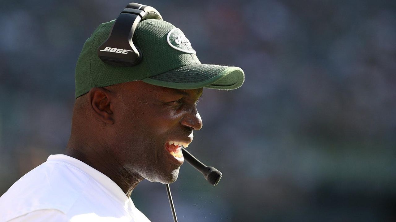 Jets' Todd Bowles to leave NFL Combine due to personal matter, source says  