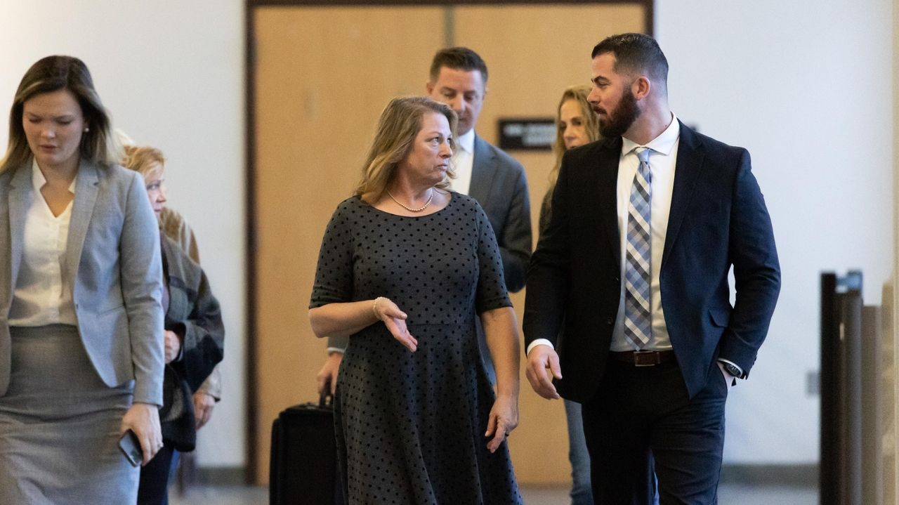 Ann Marie Drago Trial: Judge Declares Mistrial After Jury Deadlocks On ...