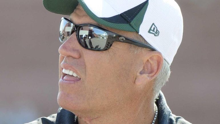 Jets head coach Rex Ryan looks on during NFL training...