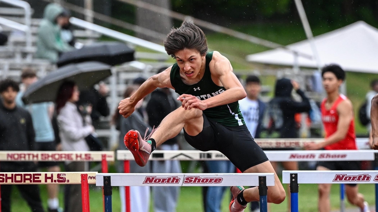 Valley Stream North's Dominick Rios wins both Nassau A hurdles titles ...