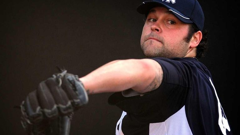 Joba Chamberlain throws 98 mph during a perfect inning - Newsday