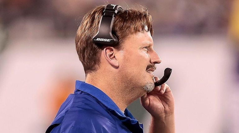 Giants coach Ben McAdoo on the sideline during preseason game...