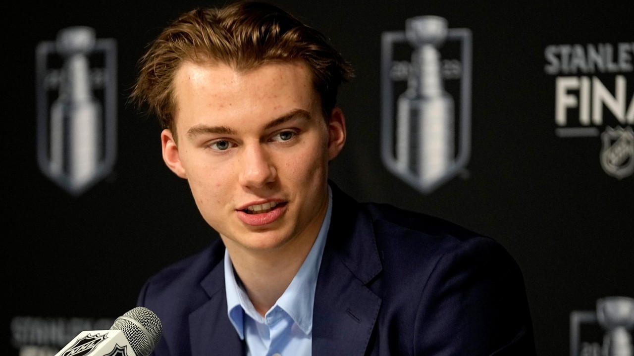 Connor Bedard broke windows and records in becoming the NHL draft's ...