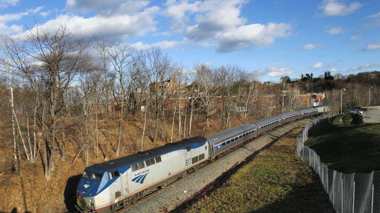 Smith Republicans Can Privatize Amtrak If They Want To Newsday