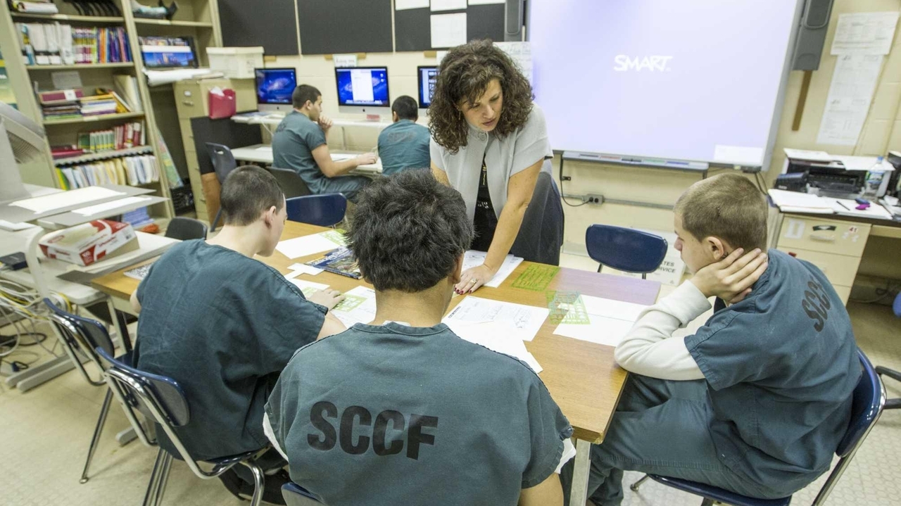 Suffolk jail develops youth rehab program - Newsday