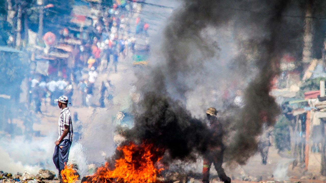 21 Dead As Mozambique Erupts In Violence After Election Court Ruling ...