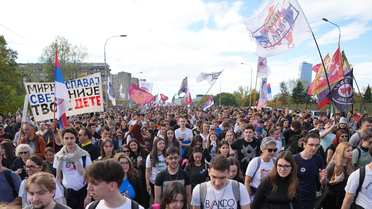 Serbia youth lead thousands on march for weekend rally marking deadly canopy collapse last year