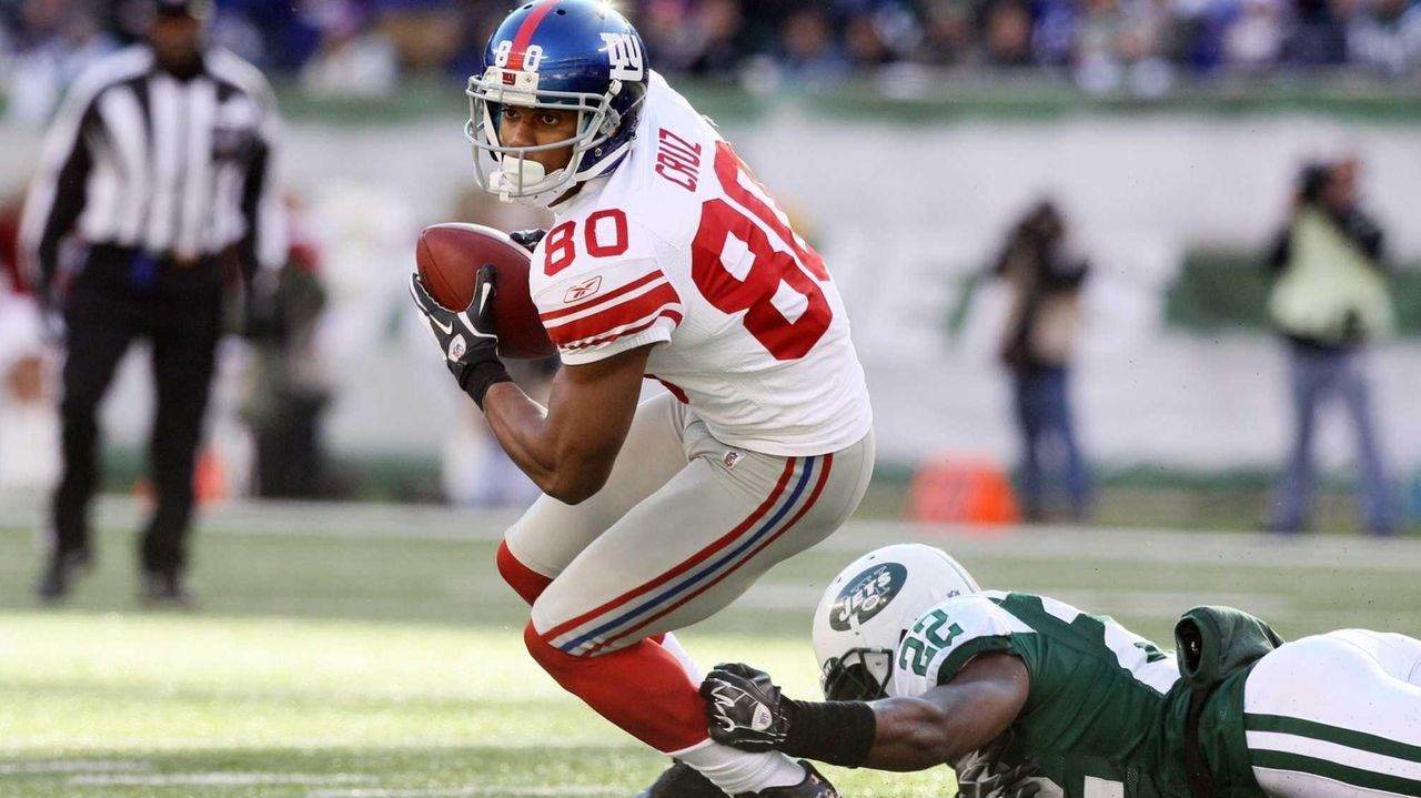 Victor Cruz catches 57-yard TD pass against Steelers - Newsday