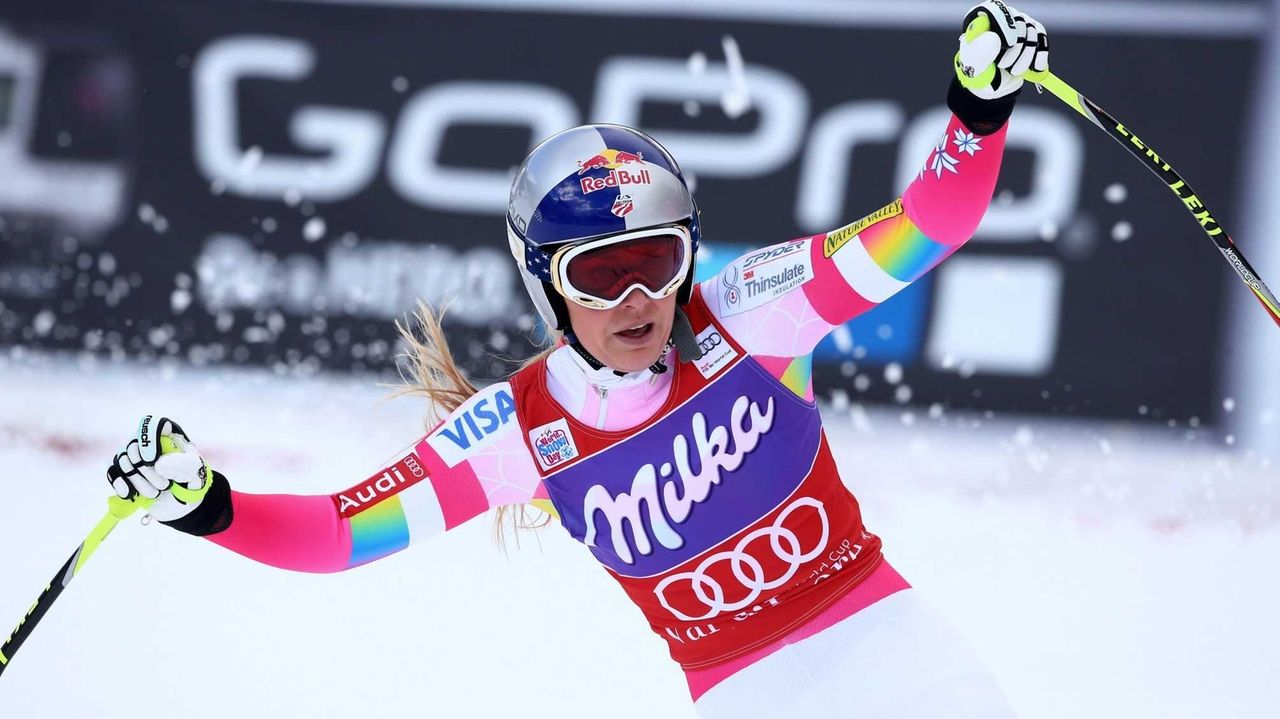 Lindsey Vonn wins another downhill at Lake Louise