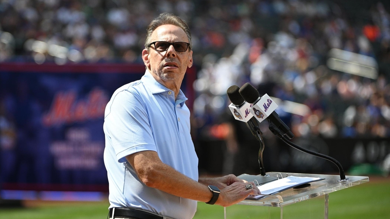 Mets' Rose won't close book on occasional return to booth