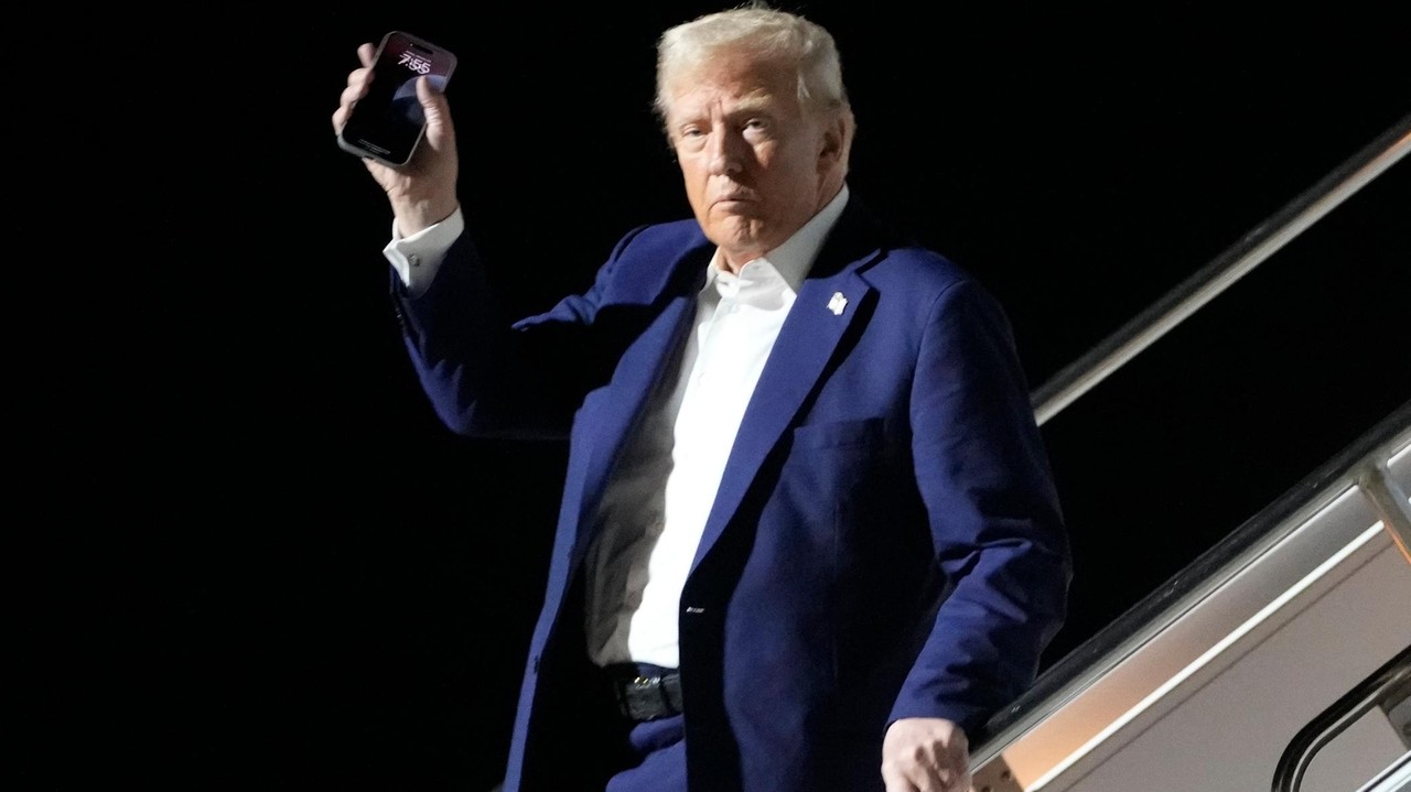 Trump uses mass firing to remove independent inspectors general at a ...