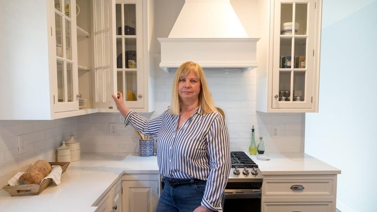 Rondi Jamison paid $1,000 for high-end cherry kitchen cabinets she said...