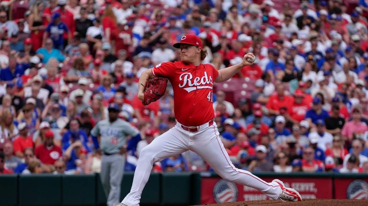 Reds win their 7th straight, getting 3 RBIs from TJ Friedl in a 4-3 ...