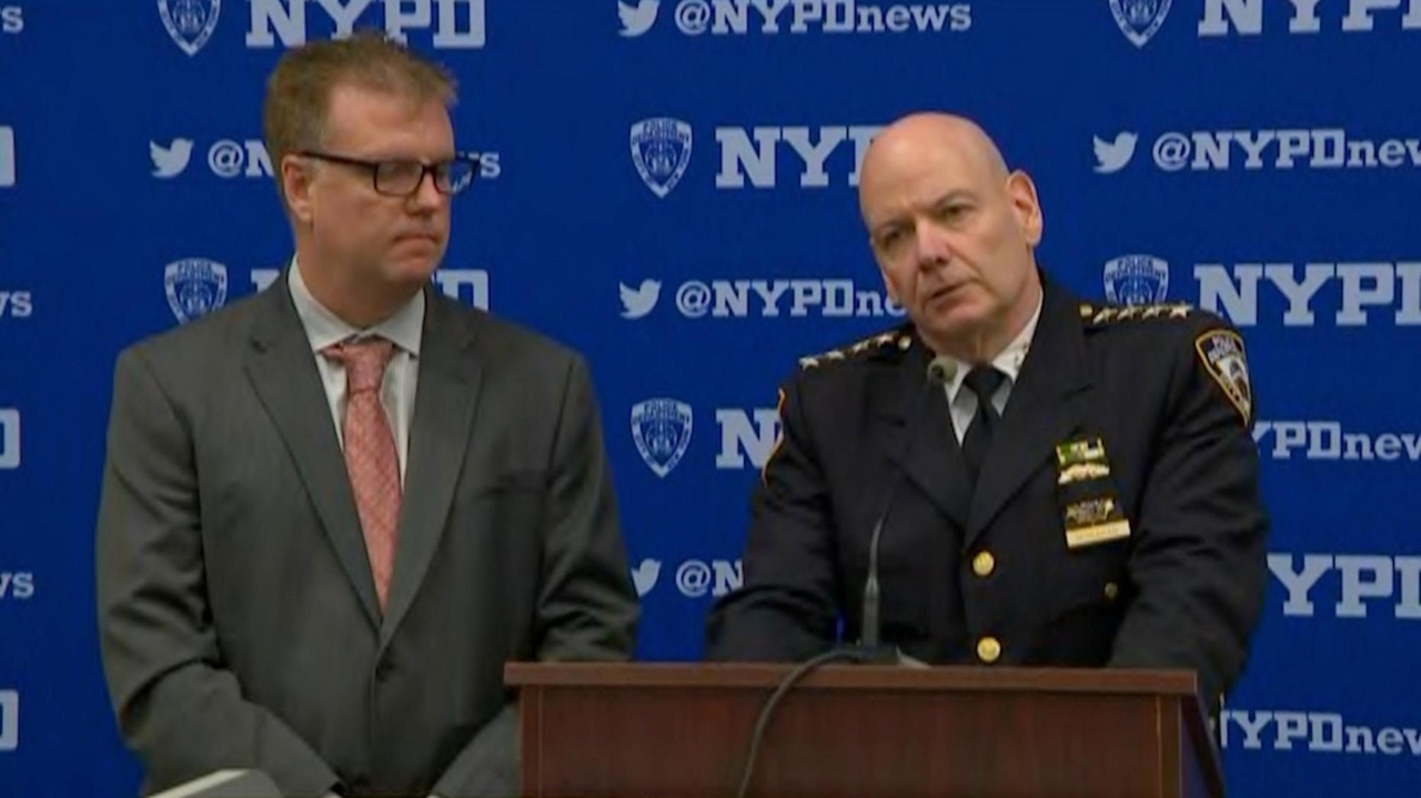 Officers fired 42 shots in friendly fire that killed LI cop, NYPD ...
