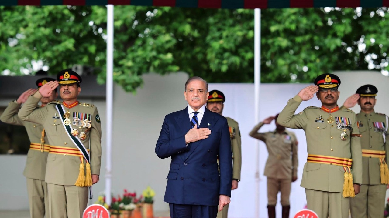 Pakistani troops kill 54 militants attempting to sneak into Pakistan ...