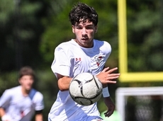 Hector Santiago's two goals lead Glen Cove past Jericho