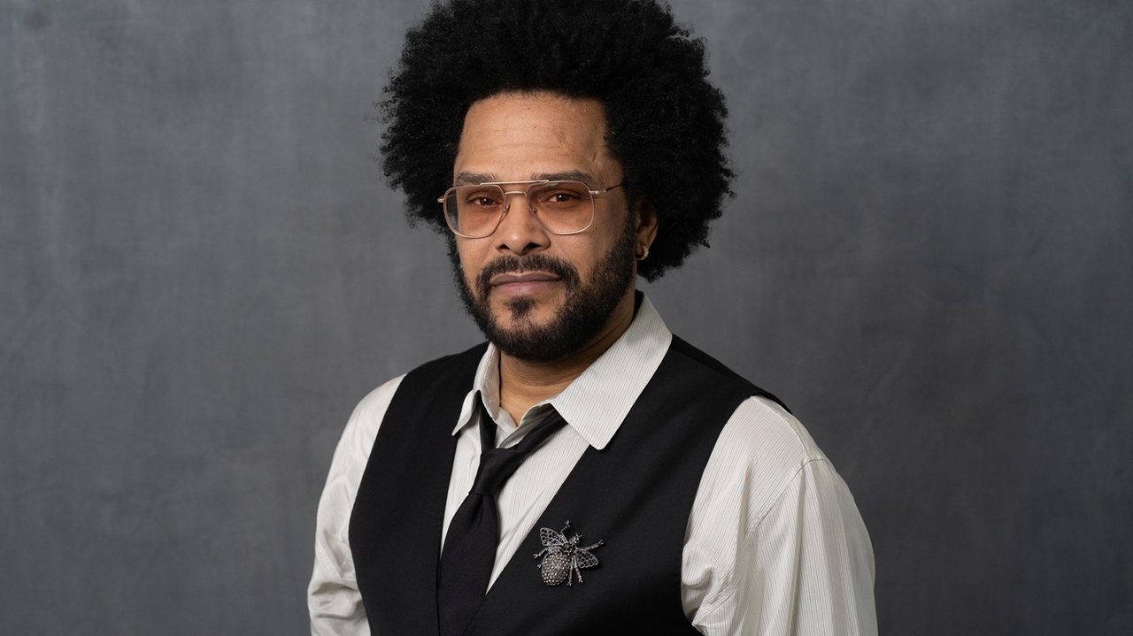 Maxwell is readying an album with teenage-era songs but first 'NIGHT' must fall - Vimarsana News