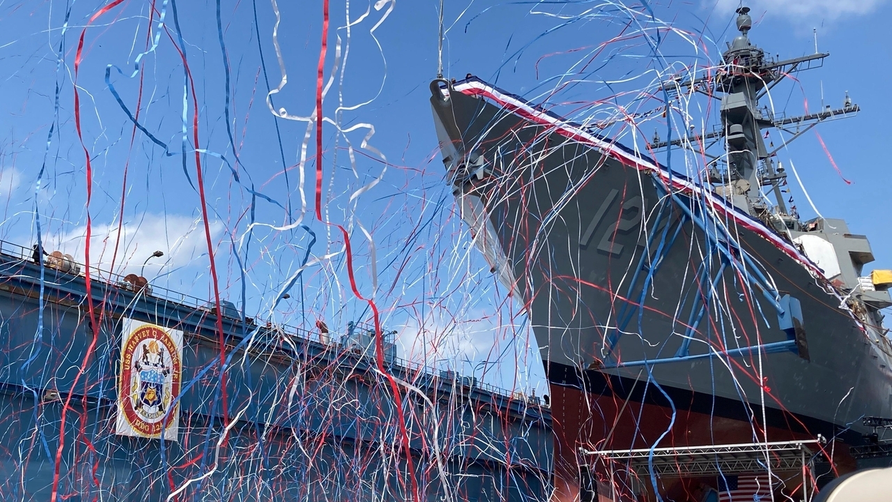 Medal of Honor recipient watches as warship bearing his name is christened in Maine - Vimarsana News