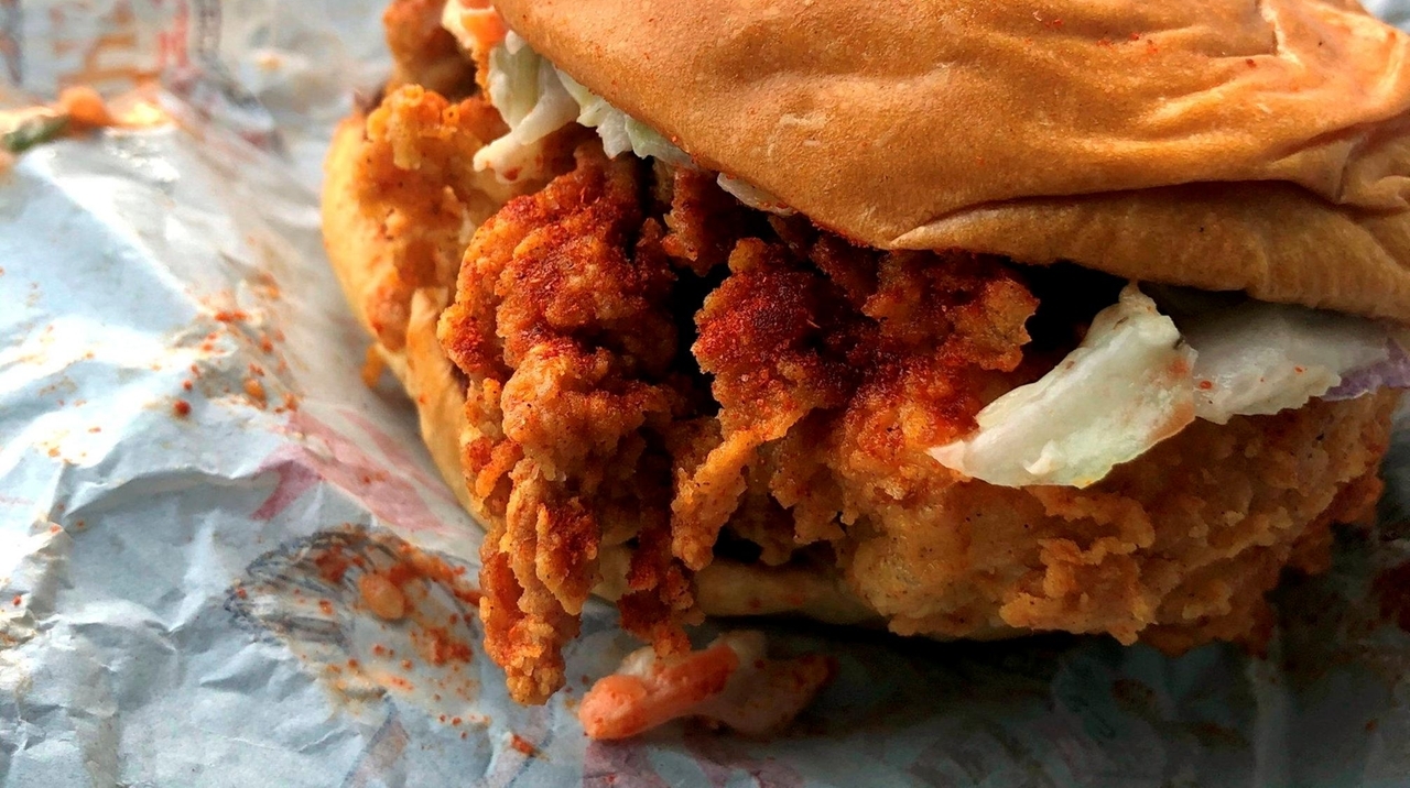 Kick'n Chicken opens in Farmingdale - Newsday
