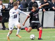 Friends Academy boys soccer gets past North Shore in overtime
