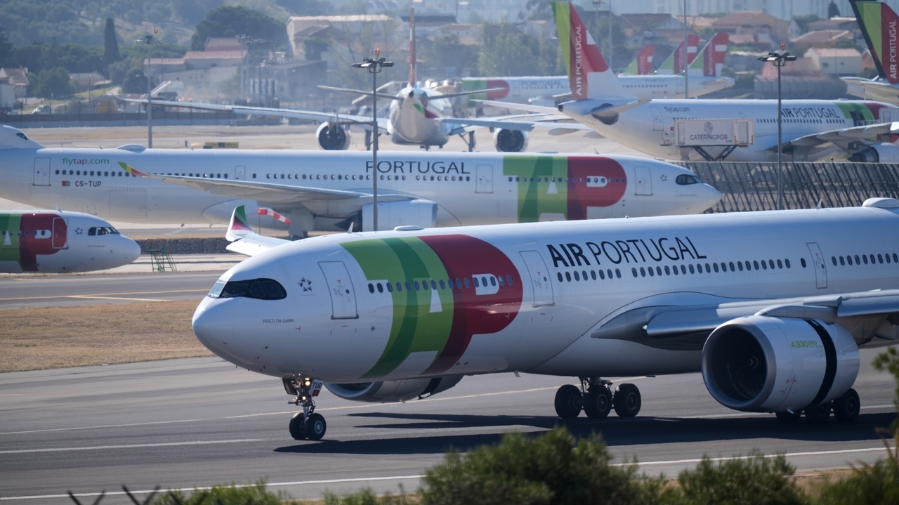 Lufthansa to buy 44.9% of TAP Air Portugal in €1.2B deal - Newsday