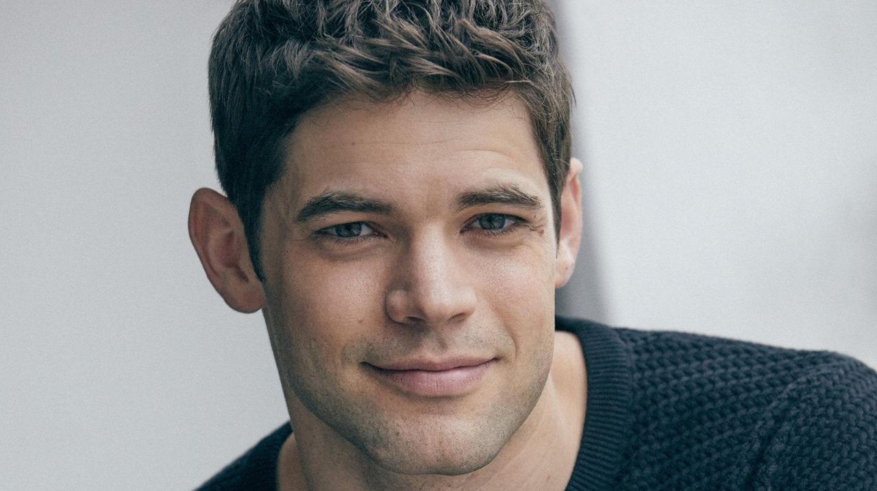 Jeremy Jordan joining 'Little Shop,' more news - Newsday