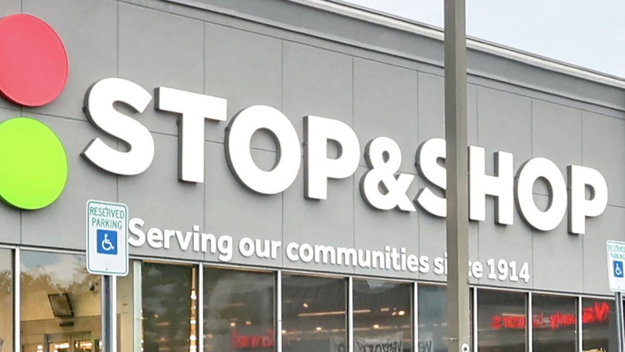 stop & shop tobacco sales ending Stop & Shop ends cigarette sales: An effective tool to help smokers kick  habit, experts say