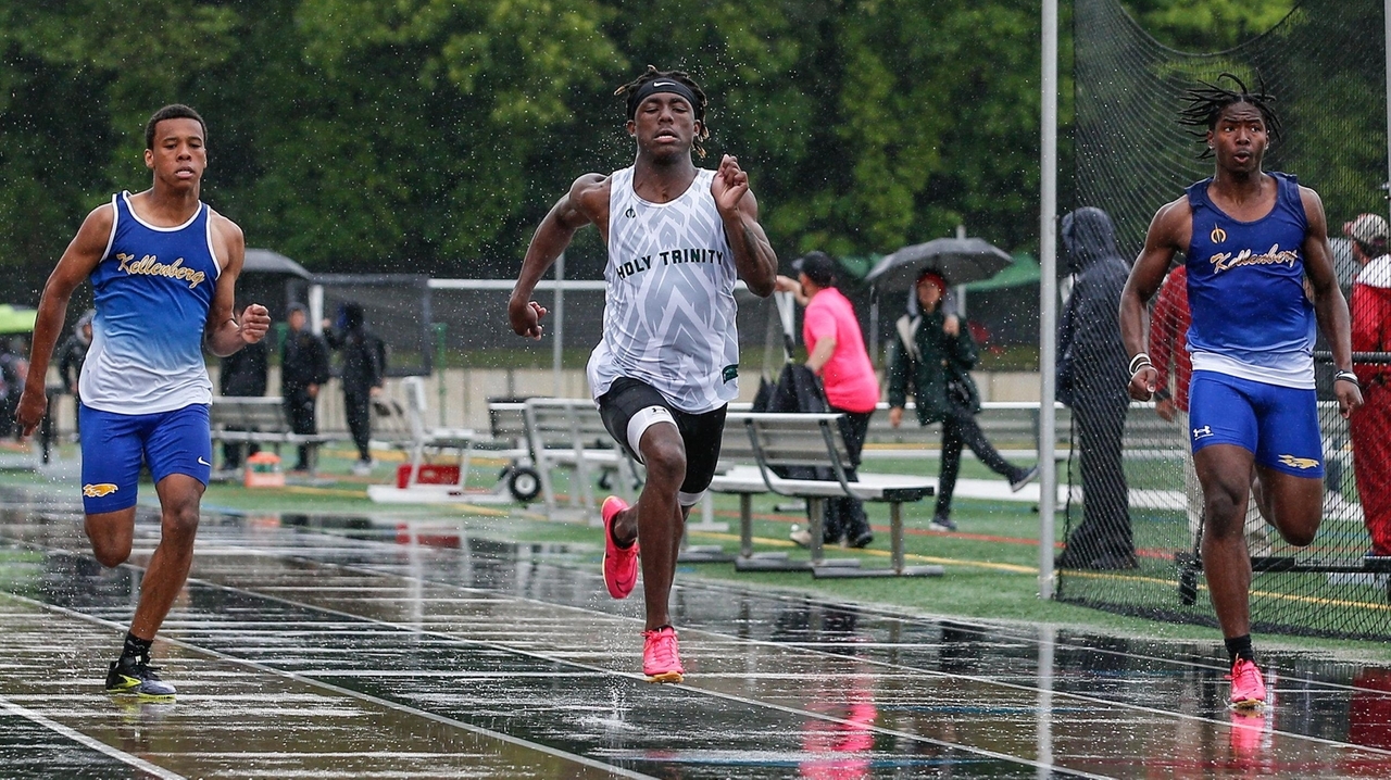 Holy Trinity's Josiah Brown races to victories in 100 and 200 meters at ...