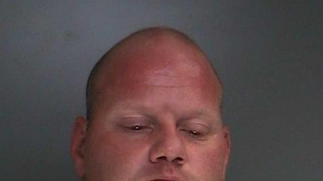 Man pleads not guilty to DWI in crash into school bus - Newsday