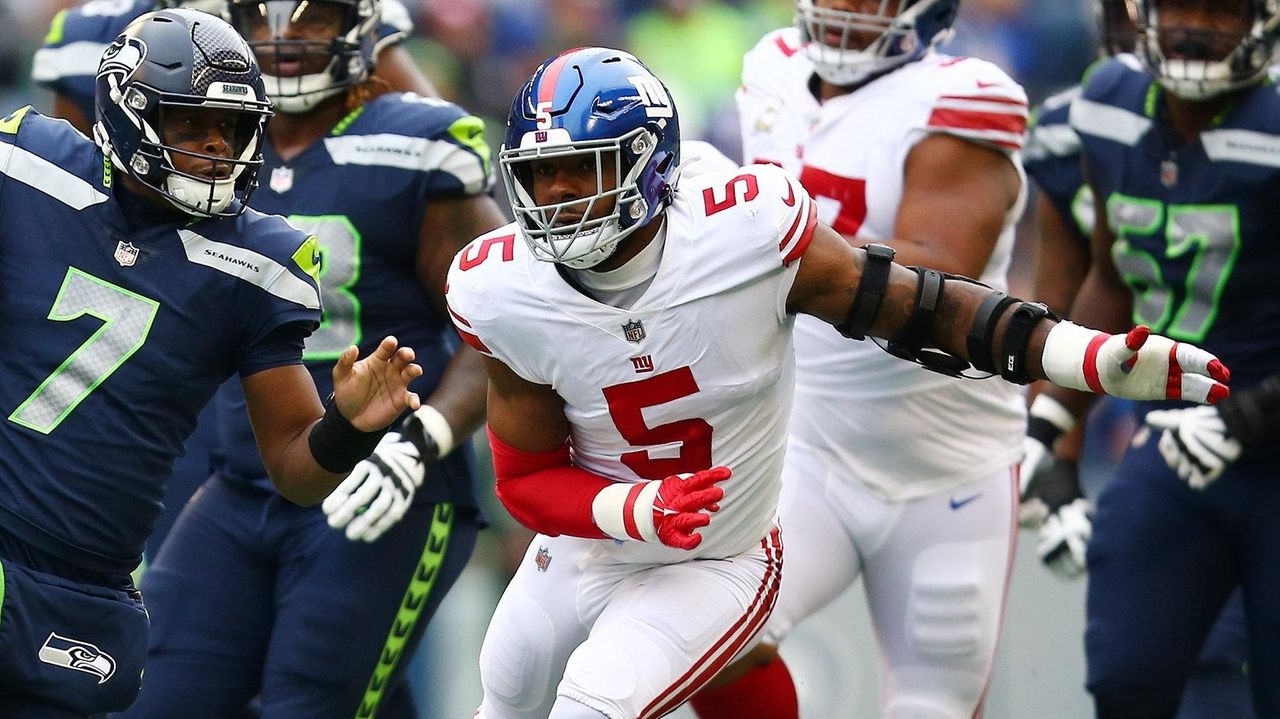 Sacks still eluding Giants' Kayvon Thibodeaux depite pressures