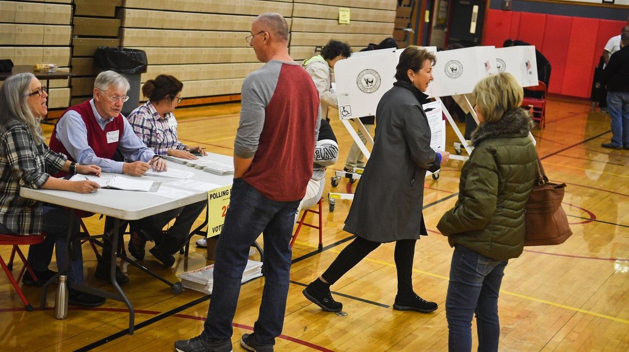 Nassau, Suffolk designate early voting sites for November election