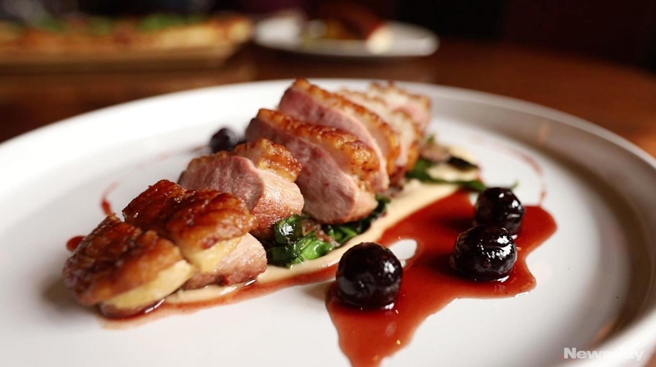 City Cellar Wine Bar & Grill review Westbury restaurant still on point