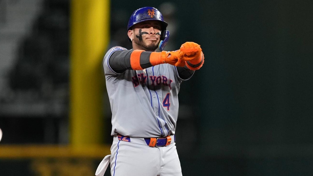 Mets make it seven straight wins with comeback victory over Rangers ...
