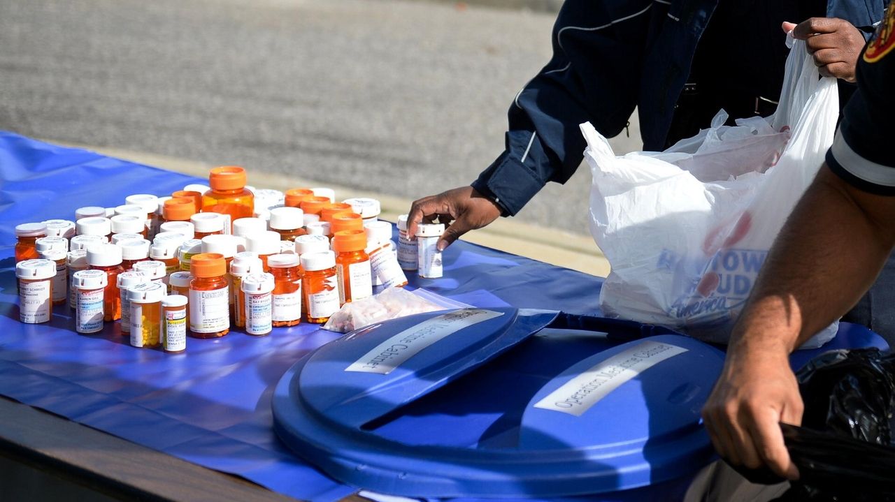 Drug giveback event on Long Island aims to reduce narcotics abuse