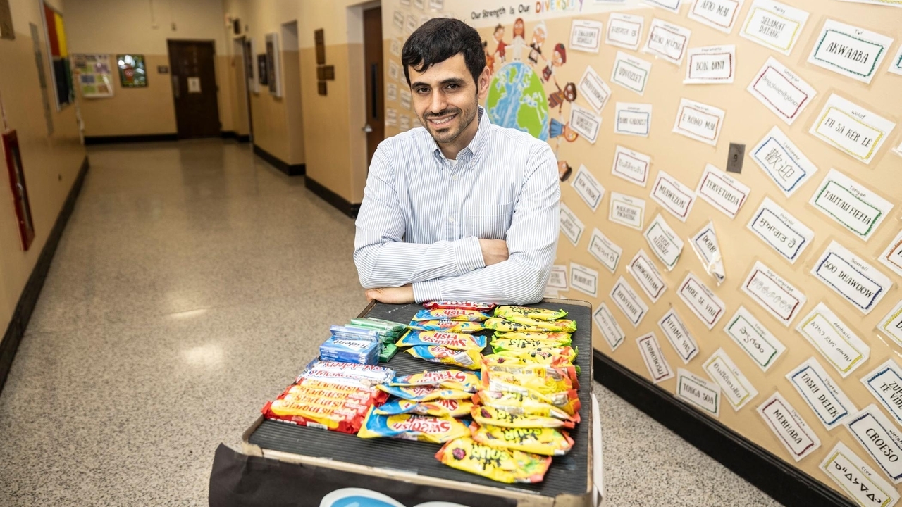 Hicksville school teacher launches candy cart teaching kids practical skills - Newsday