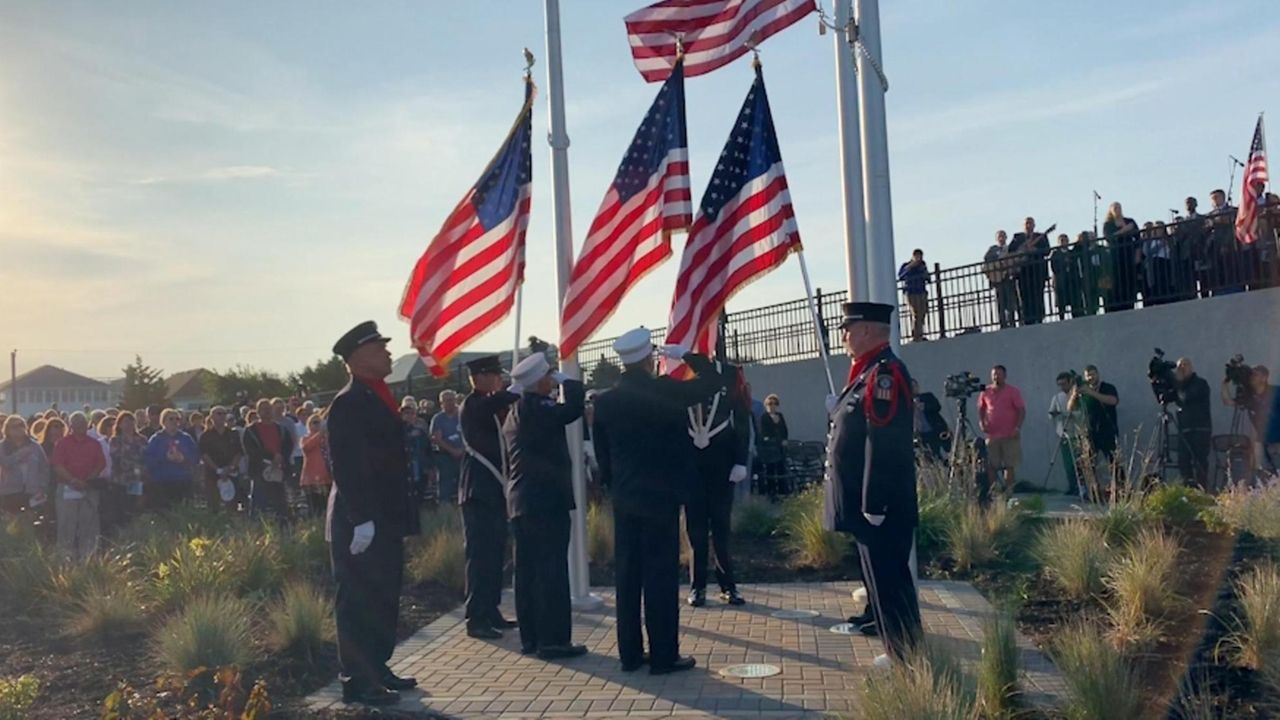 LIers honor the dead at 9/11 memorial services in Point Lookout, Islip Newsday