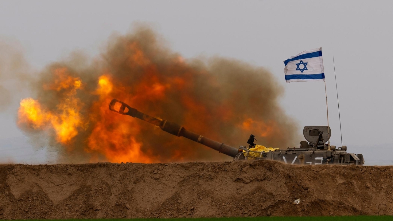 UN report says more than 570,000 people in Gaza are now 'starving' due to fallout from war - Vimarsana News