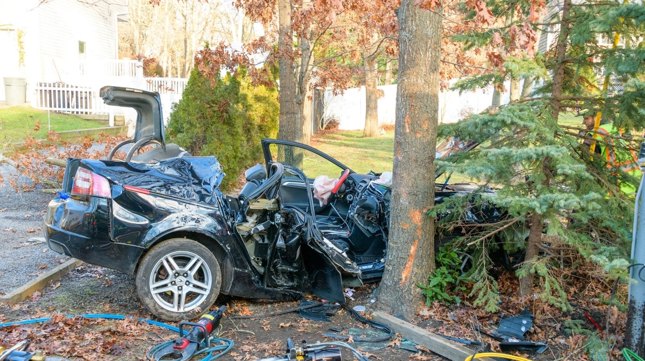 Cops: Shirley man impaired by drugs in crash that critically injured ...