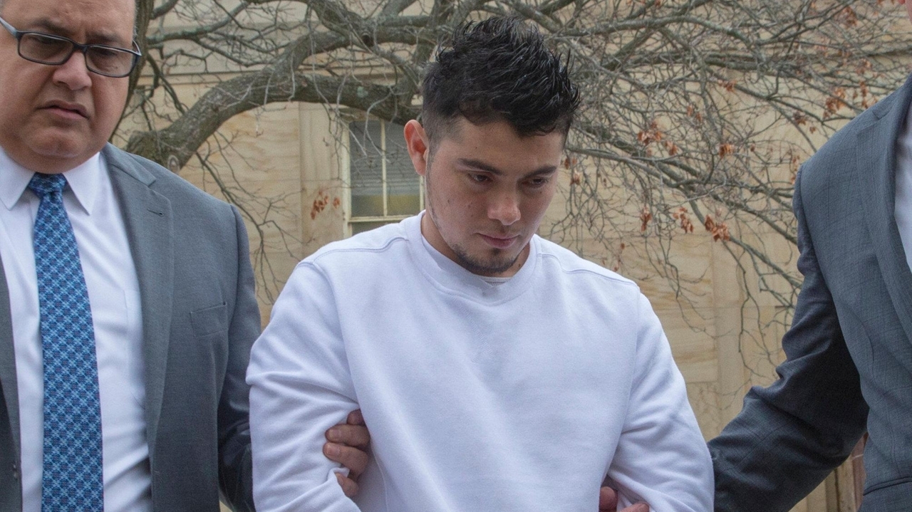Top MS-13 gang member pleads guilty to murder in killing of LI teen, DA ...