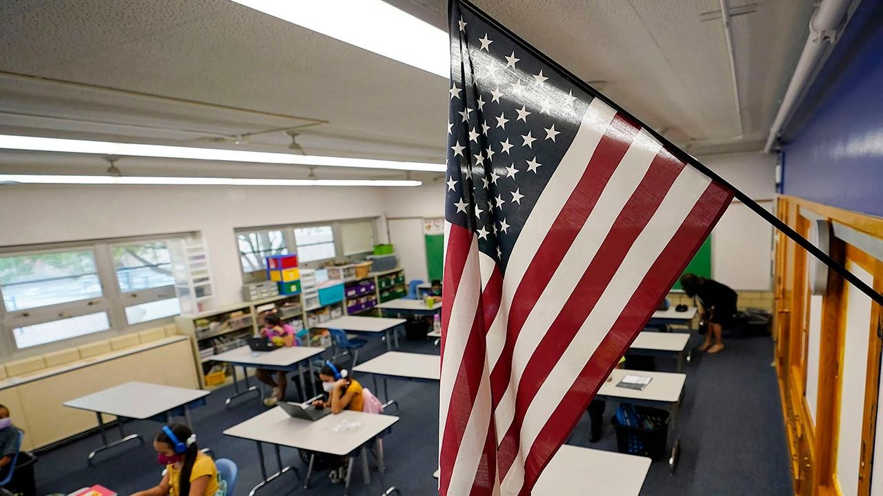 Federal judge to hear arguments over whether to block immigration arrests in US schools