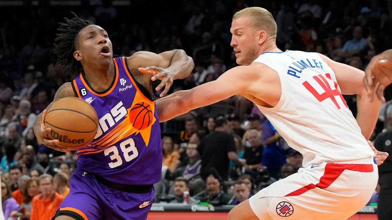 NBA: Clippers beat Suns, secure West's No. 5 seed