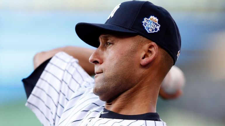 American League All-Star Derek Jeter throws the ball before the...