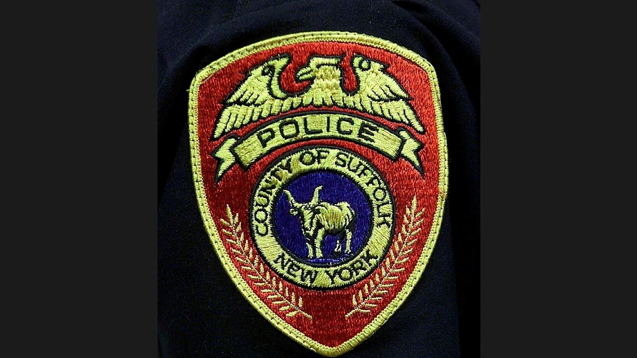 Robert Haufler, 55, of Holbrook, dead after motorcycle crash in Shirley ...