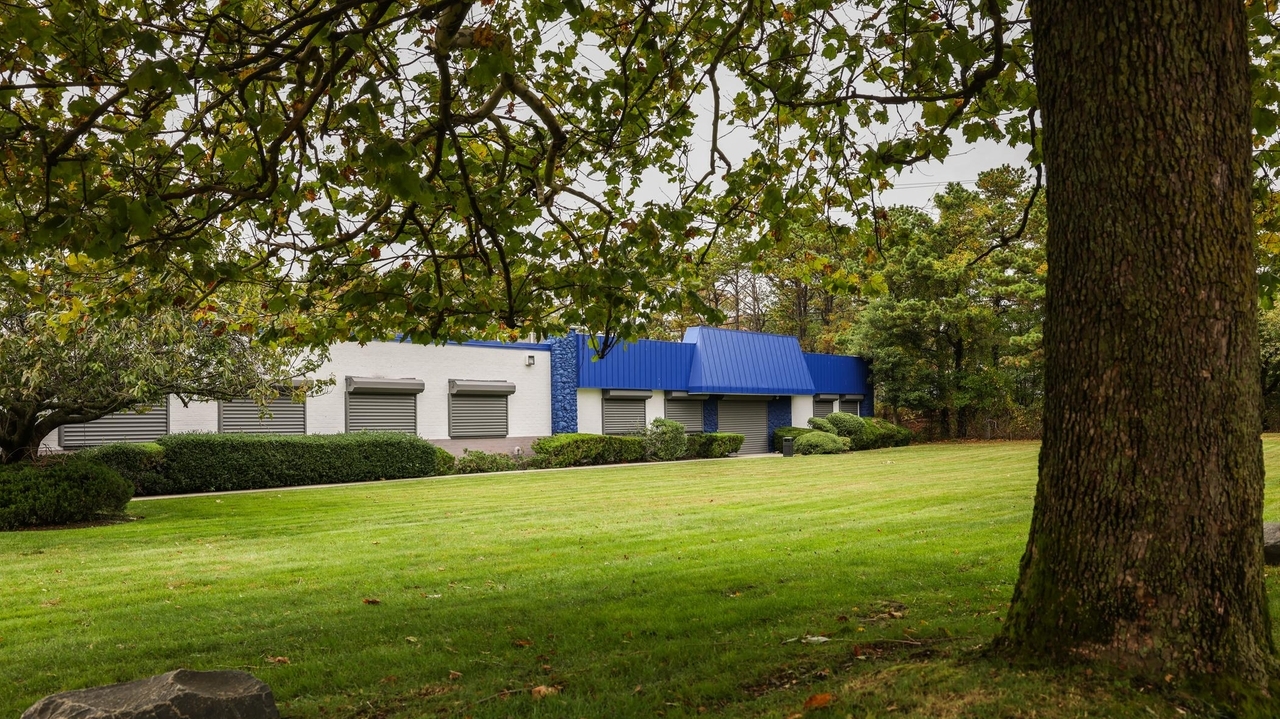 Islip Town grants tax breaks for warehouse renovation - Newsday