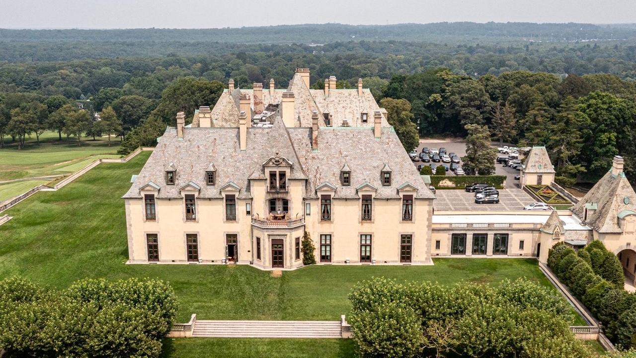 Oheka Castle auction could be next month, owner and lawyer say
