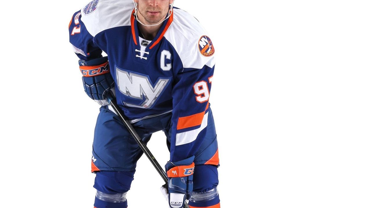 John Tavares models Islanders' new alternate jersey