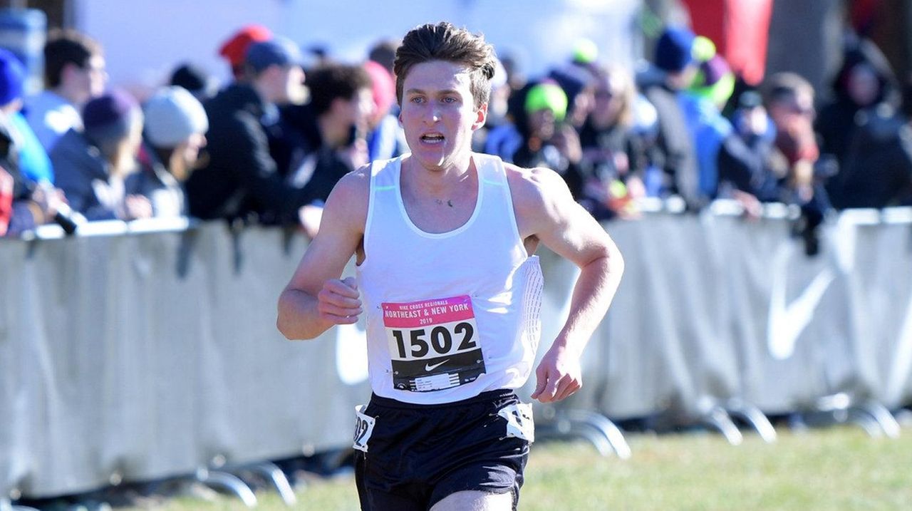 Seaford's Jason Linzer gets to rest up after finishing 13th in Nike